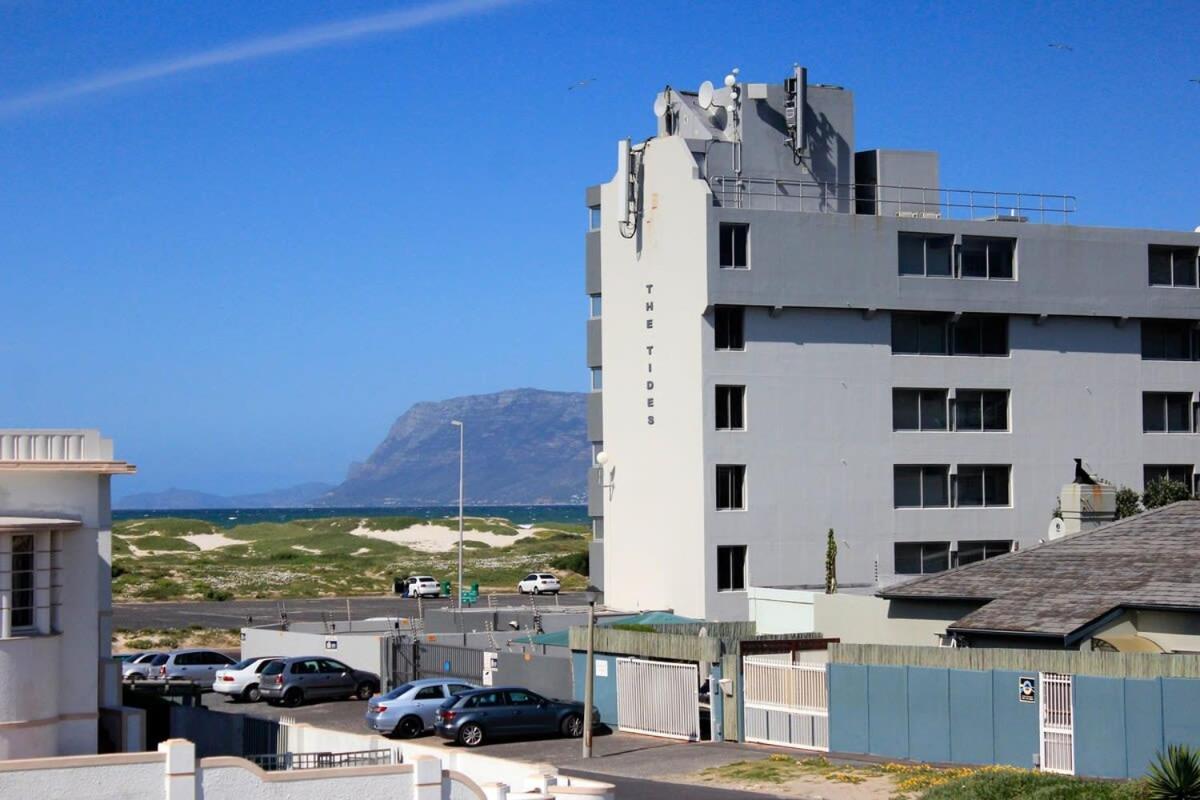 Appartamento Sunrise Penthouse Muizenberg Esterno foto